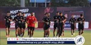 الأهلي يواصل تدريباته استعدادًا للقاء إنبي وتأهيل الثلاثي المصاب - زاجل الإخباري