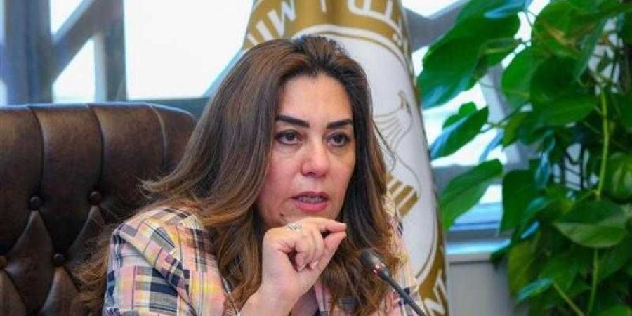 وزيرة التنمية المحلية والقائم بأعمال وزير البيئة تعلن عن قيام دوريات محميات البحر الأحمر برصد مخالفات لمراكب صيد - البطريق نيوز