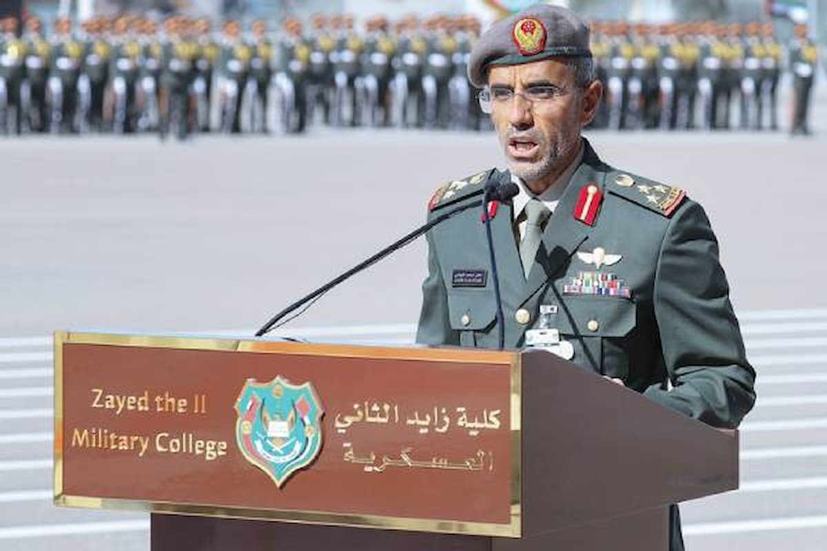 كم رواتب كلية زايد العسكرية