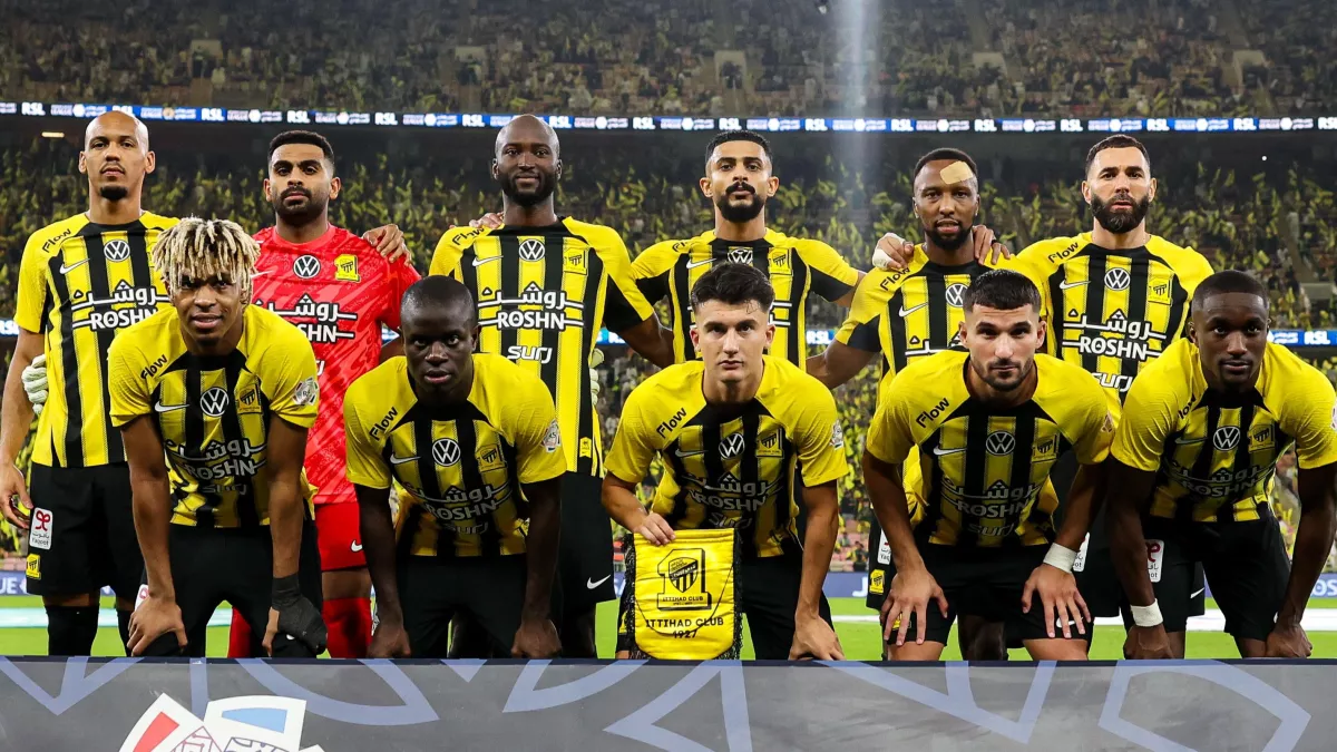 عروض إنجليزية تطارد موهبة الاتحاد الشاب.. طلال حاجي بين الخيارات البرّاقة والانتظار