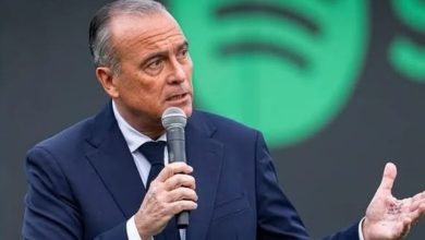 الأهلي يفتح خط مفاوضات مع مسؤول بارز في برشلونة لتعزيز إدارته الفنية