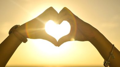 عبارات مثل مساء التوت تحبني ولا اموت